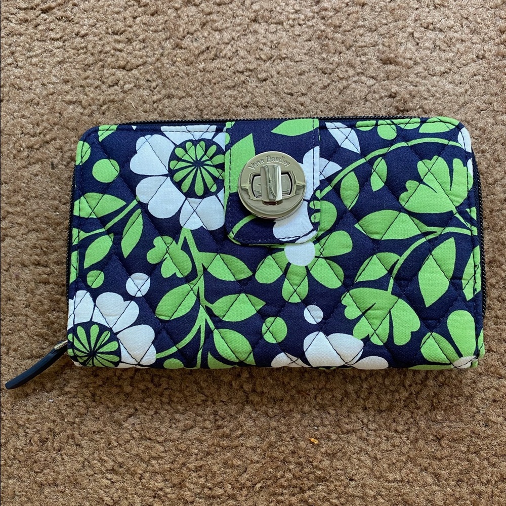 Brand New: Vera Bradley Wallet